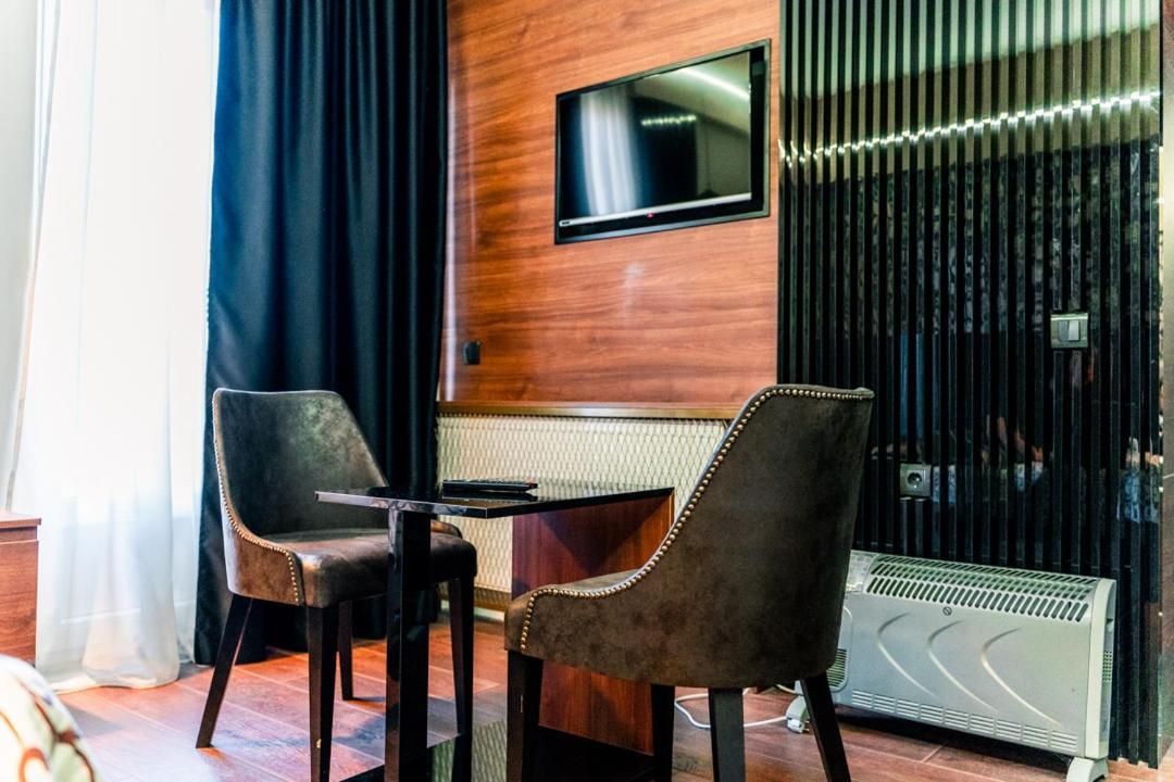 Hotel Zeleni Vir Nis Luaran gambar