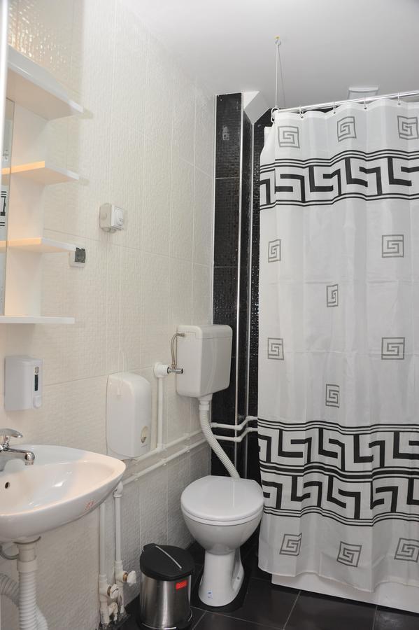 Hotel Zeleni Vir Nis Luaran gambar