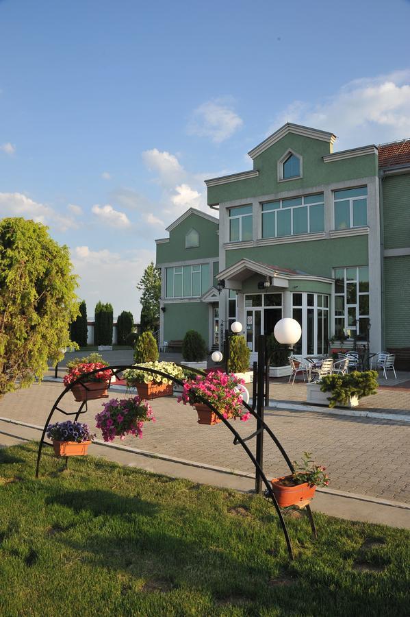 Hotel Zeleni Vir Nis Luaran gambar