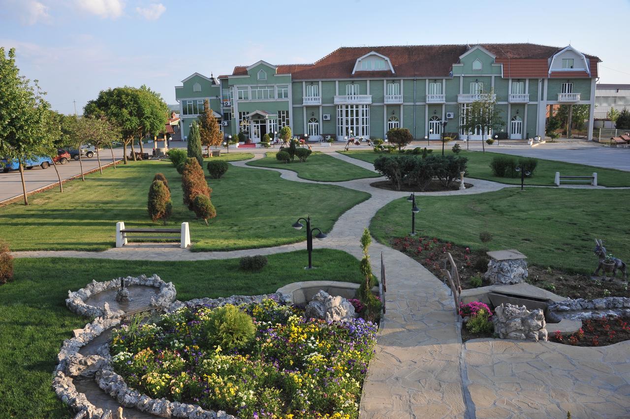 Hotel Zeleni Vir Nis Luaran gambar