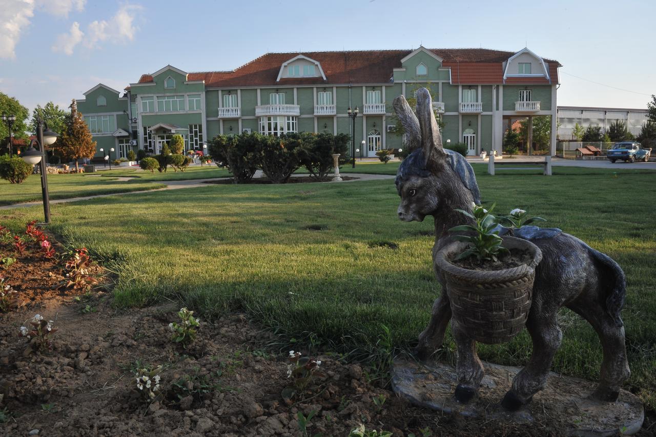 Hotel Zeleni Vir Nis Luaran gambar