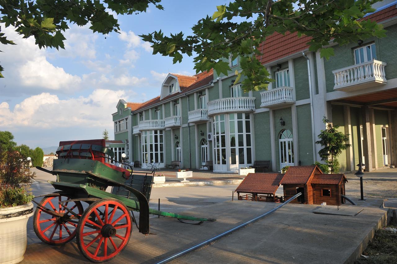 Hotel Zeleni Vir Nis Luaran gambar